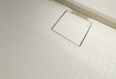 Brillia 秋葉原　Bathroom　浴室　カラリ床