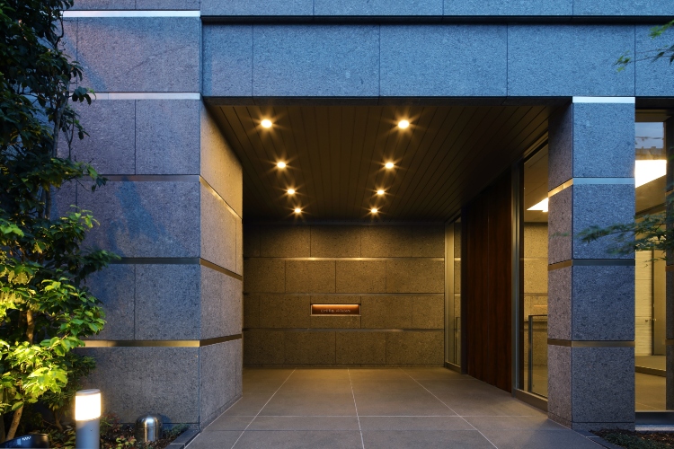 Brillia 秋葉原　マテリアル