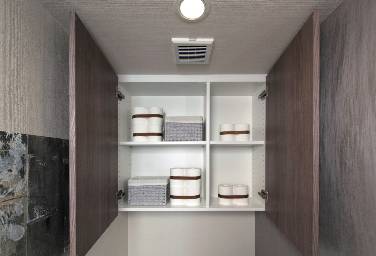 Brillia 浦和仲町　Powder Room　洗面・トイレ　ラージボックス