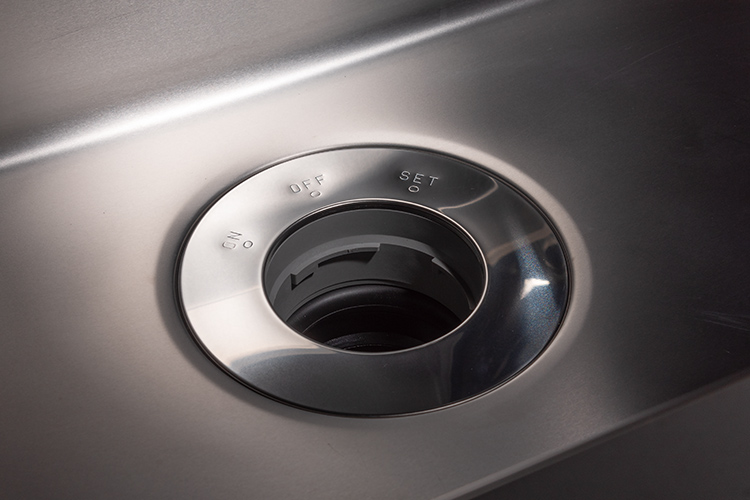 Brillia 高輪 REFIR　Kitchen　キッチン　ディスポーザー