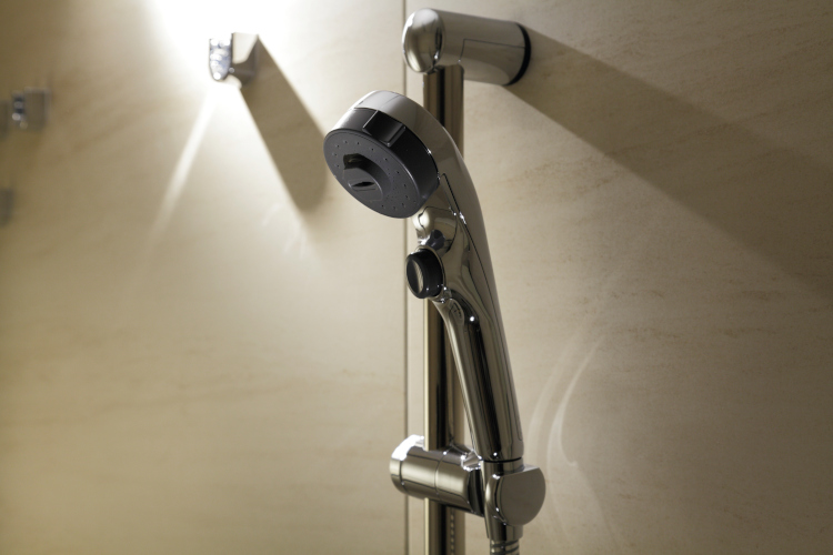 Brillia 弦巻　Bath Room&Powder Room　浴室・洗面・トイレ　節水シャワーヘッド