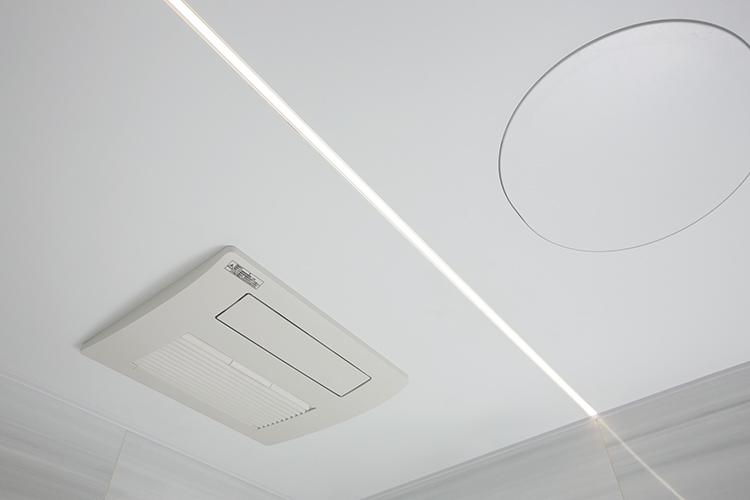 Brillia 東中野 Parkside Hills　Bath Room　浴室　フラットラインLED