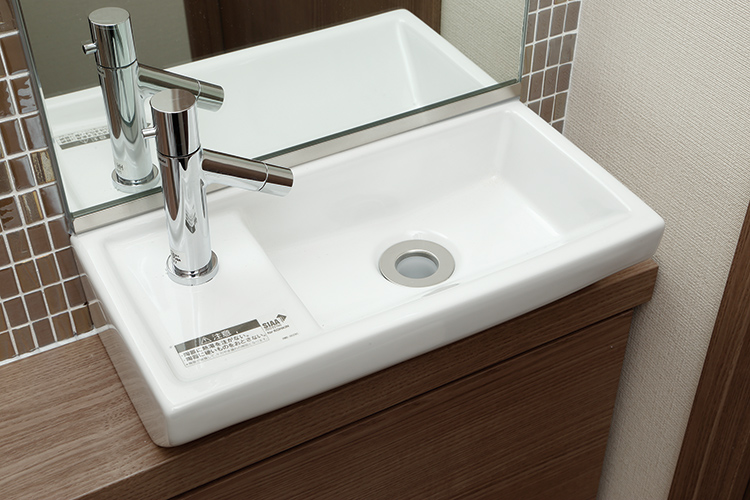 Brillia 東中野 Parkside Hills　Powder Room　洗面・トイレ　トイレ手洗いカウンター