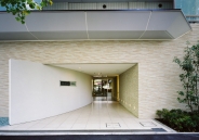 Brillia 目黒東山 のフォトギャラリー：エントランス