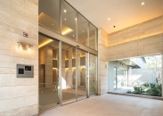 藤沢ザ・タワーのフォトギャラリー：風除室