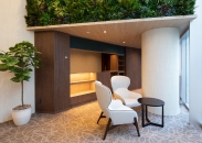 シントシティのフォトギャラリー：ラウンジ