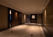 グランドメゾン新梅田タワーのフォトギャラリー：コミュニティサロン前ホワイエ