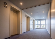 Brillia Tower 池袋 Westのフォトギャラリー：ELVホール(3階)