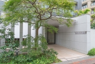 Brillia 六義園 のフォトギャラリー：エントランス