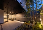 Brillia 伊丹のフォトギャラリー：エントランスアプローチ