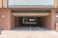 Brillia 辰巳 CANAL TERRACEのフォトギャラリー：駐車場