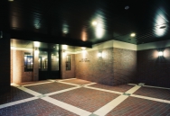 神戸垂水ヒルトップテラスのフォトギャラリー：アプローチ夕景