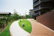 神戸垂水ヒルトップテラスのフォトギャラリー：キッズガーデン