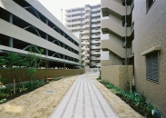 ラ・ビスタ宝塚レフィナスのフォトギャラリー：２番館通路