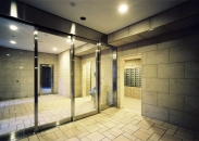 ラ・ビスタ宝塚レフィナスのフォトギャラリー：２番館エントランスホール