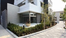 ブランズ八尾のフォトギャラリー：エントランス廻り