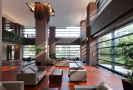 大阪福島タワーのフォトギャラリー：エントランス