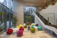 ミリカヒルズのフォトギャラリー：サクラエントランス 夕景