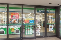 スカイズ タワー＆ガーデンのフォトギャラリー：コンビニエンスストア
