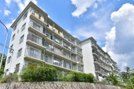 塚原台ハイツのフォトギャラリー：外観号棟