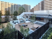 Brillia ときわ台 Solaie Residenceのフォトギャラリー：プライベートガーデン・コミュニティテラス