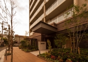 Brillia 田辺のフォトギャラリー：エントランス