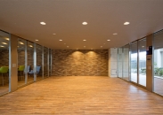 ミリカテラスのフォトギャラリー：ケヤキエントランス