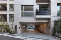 Brillia 山手動坂グランスイートのフォトギャラリー：外観