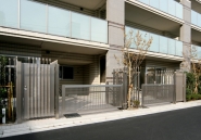 Brillia 元住吉のフォトギャラリー：駐車場