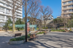 アールヴェール新宿弁天町の周辺施設：牛込弁天公園