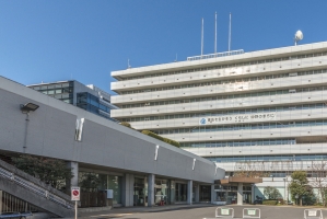 アールヴェール中野の周辺施設：中野区役所