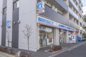 ラグナタワーの周辺施設：ローソン東品川海岸通店