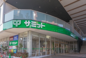 東建砧マンションの周辺施設：サミットストア砧環八通り店