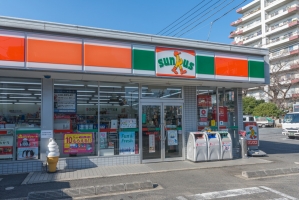 弦巻ハイツの周辺施設：サンクス弦巻5丁目店