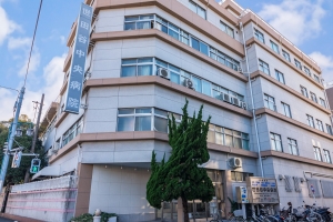 アールヴェール世田谷の周辺施設：世田谷中央病院