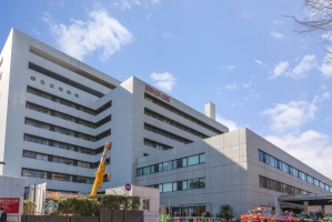 グランヴェール恵比寿の周辺施設：都立広尾病院