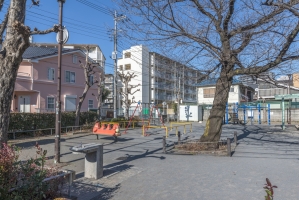 プリヴェール目黒行人坂の周辺施設：目黒東児童公園