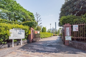 Brillia 新宿中落合の周辺施設：せせらぎの里