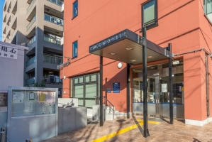 パークコート本郷真砂 の周辺施設：文京区立真砂中央図書館