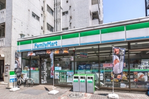Brillia 大和郷の周辺施設：ファミマ豊島駒込店