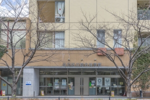 東建島津山南ハイツの周辺施設：品川区立総合体育館