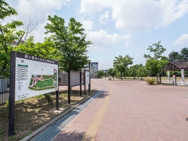 Brillia 駒込染井の周辺施設：西ヶ原みんなの公園
