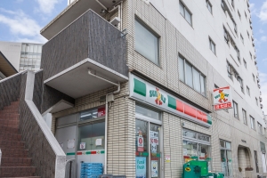 ルネッサンスタワー上野池之端の周辺施設：サンクス台東池野端店