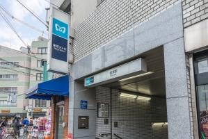 ルネッサンスタワー上野池之端の周辺施設：根津駅