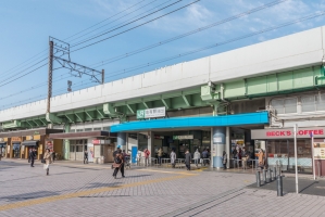 アールヴェール亀有の周辺施設：亀有駅