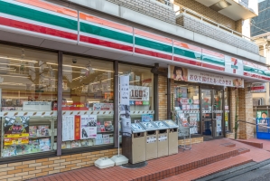 ニューハイツ白山の周辺施設：セブンイレブン文京植物園前店