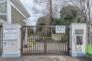 ニューハイツ白山の周辺施設：小石川植物園