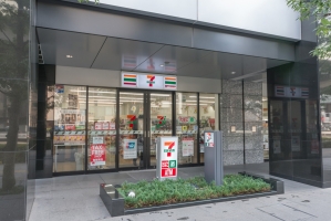 東建シティハイツ上野の周辺施設：セブンイレブン台東東上野4丁目店