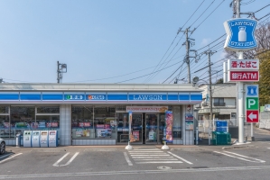 東建ニューハイツ緑園都市の周辺施設：ローソン泉新橋町店