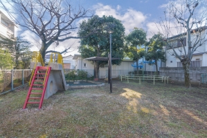 アールヴェール上石神井の周辺施設：上井草西公園